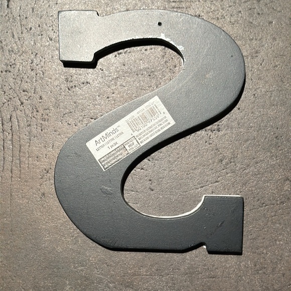 S letter hanging wall decor shelf decor initial display dorm bedroom family room - Picture 3 of 7